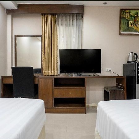 Iraqi Hotel Makkasan エクステリア 写真