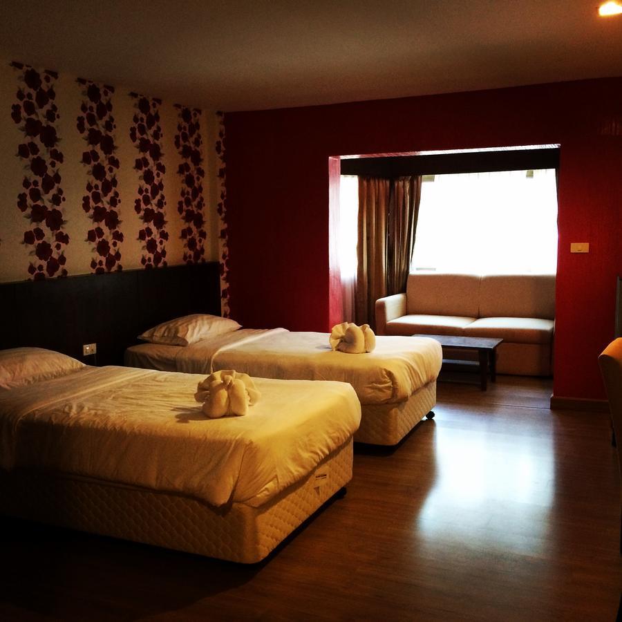 Iraqi Hotel Makkasan エクステリア 写真