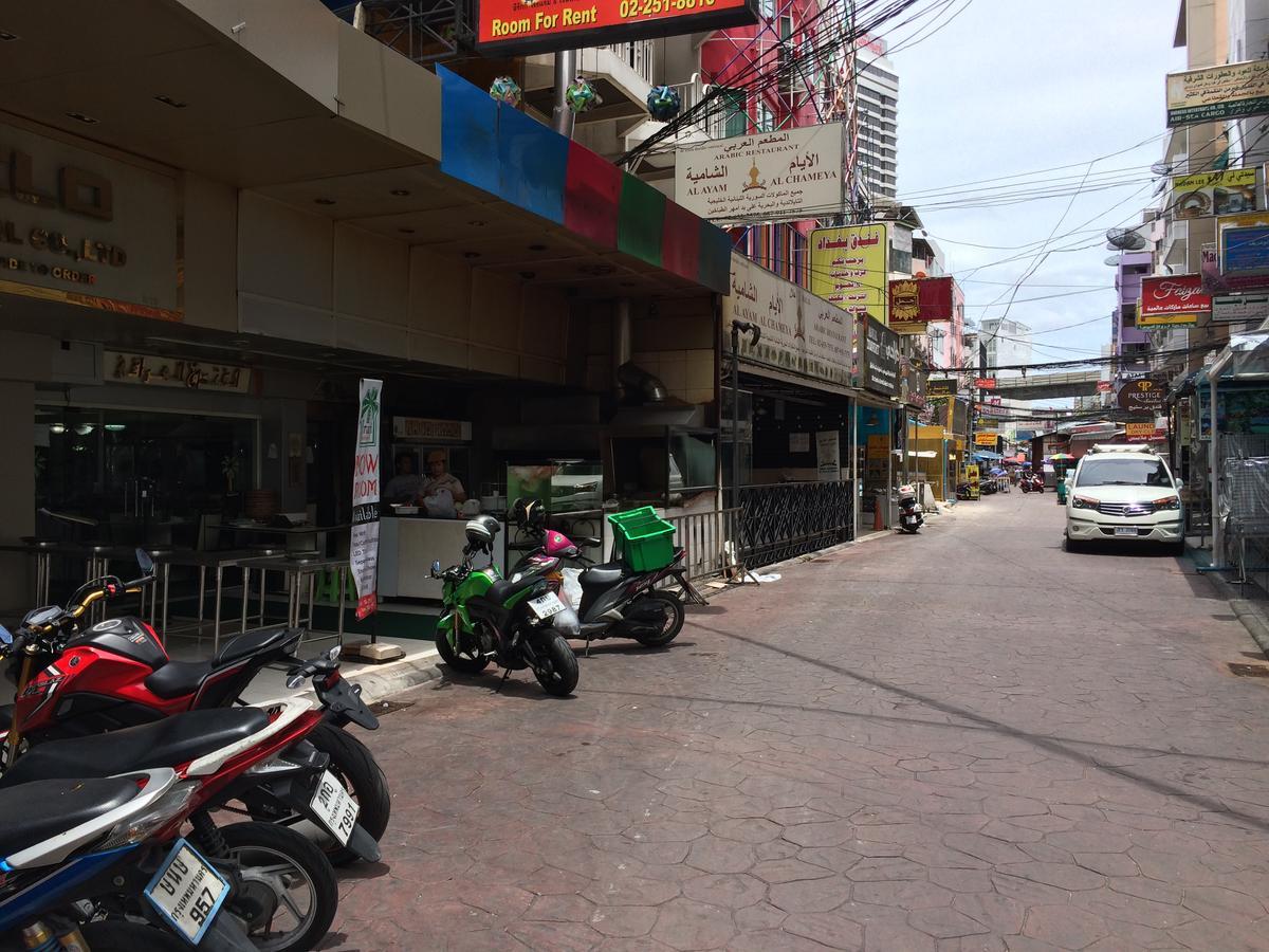 Iraqi Hotel Makkasan エクステリア 写真