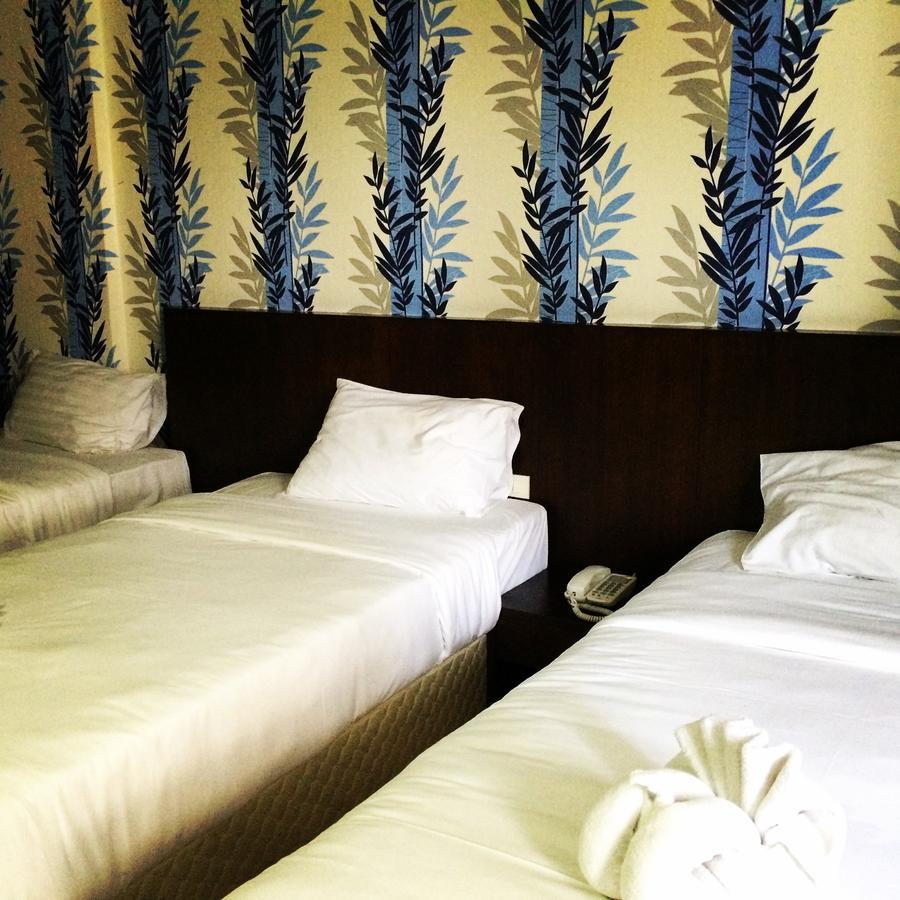 Iraqi Hotel Makkasan エクステリア 写真