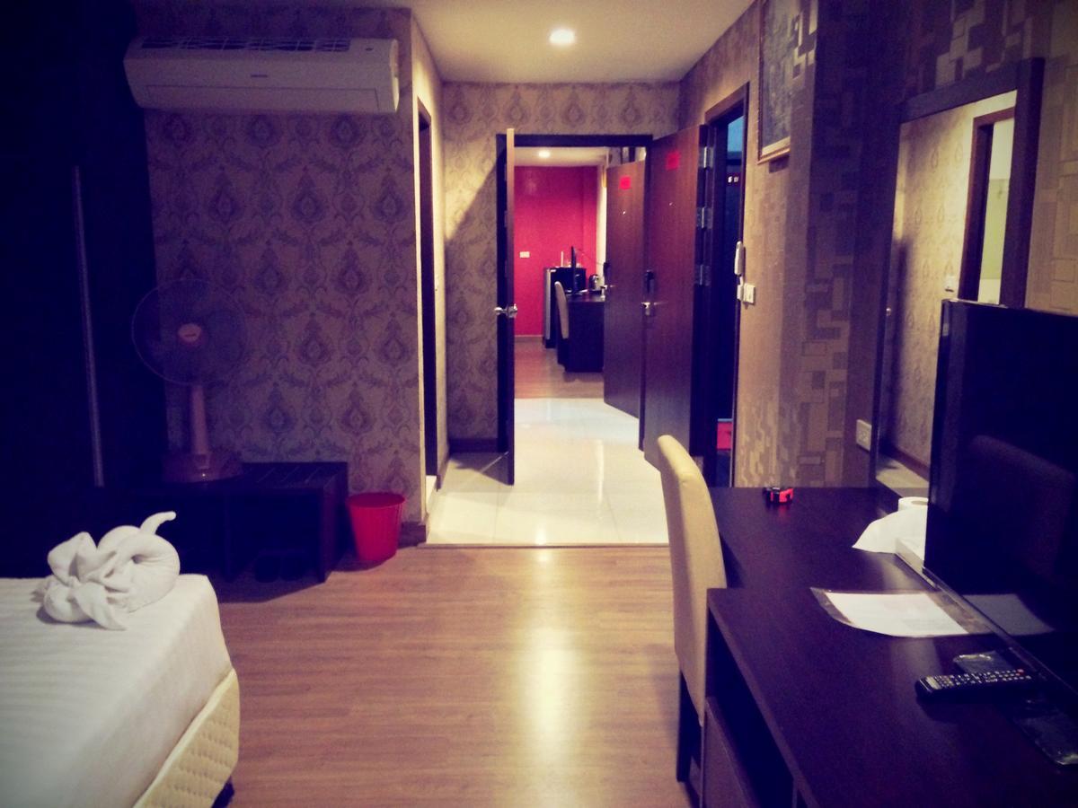 Iraqi Hotel Makkasan エクステリア 写真